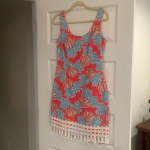 Lilly Pulitzer Size 4 Shift Dress